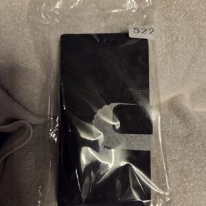Black Embossed Phone Case S22 Galaxy